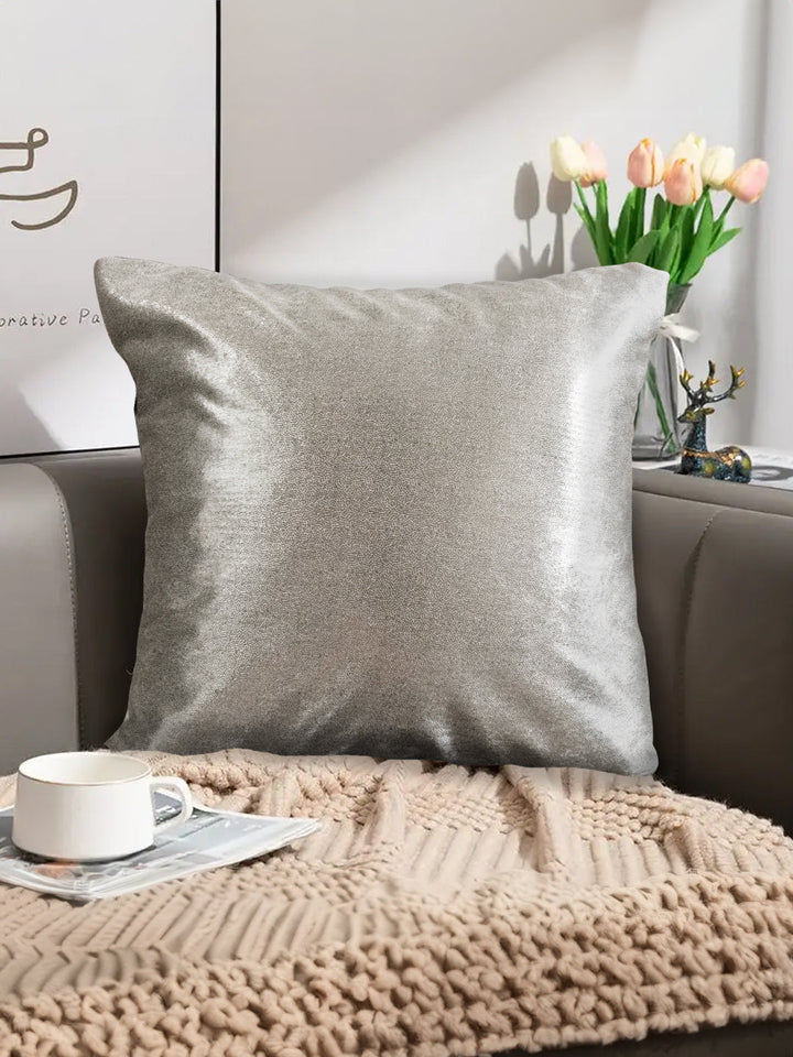 Tesmare Off-White Velvet Cushion Covers with Spray Foil Print – Luxe Accent Pillows Tesmare